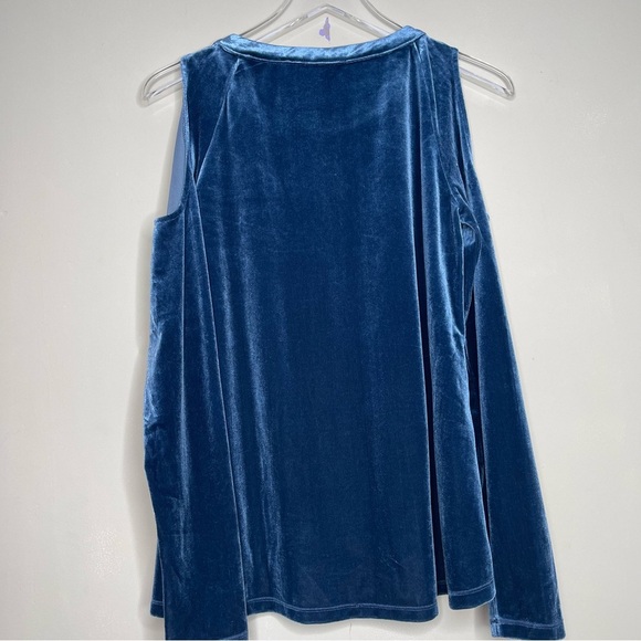 Patrizia Luca cold shoulder velvet top - Picture 4 of 11